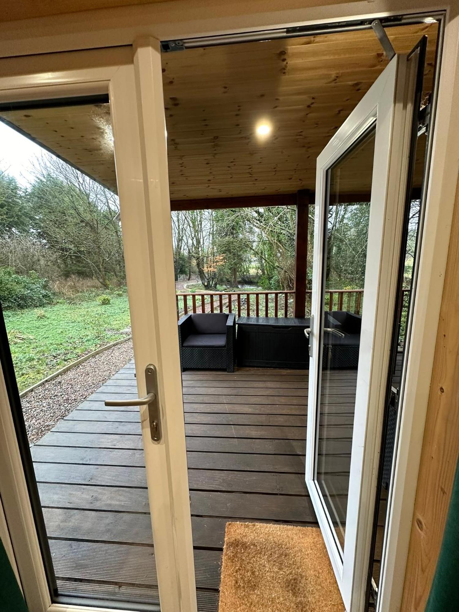 The Secret Garden - Hot Tub North Coast Stay Garvagh Exterior photo