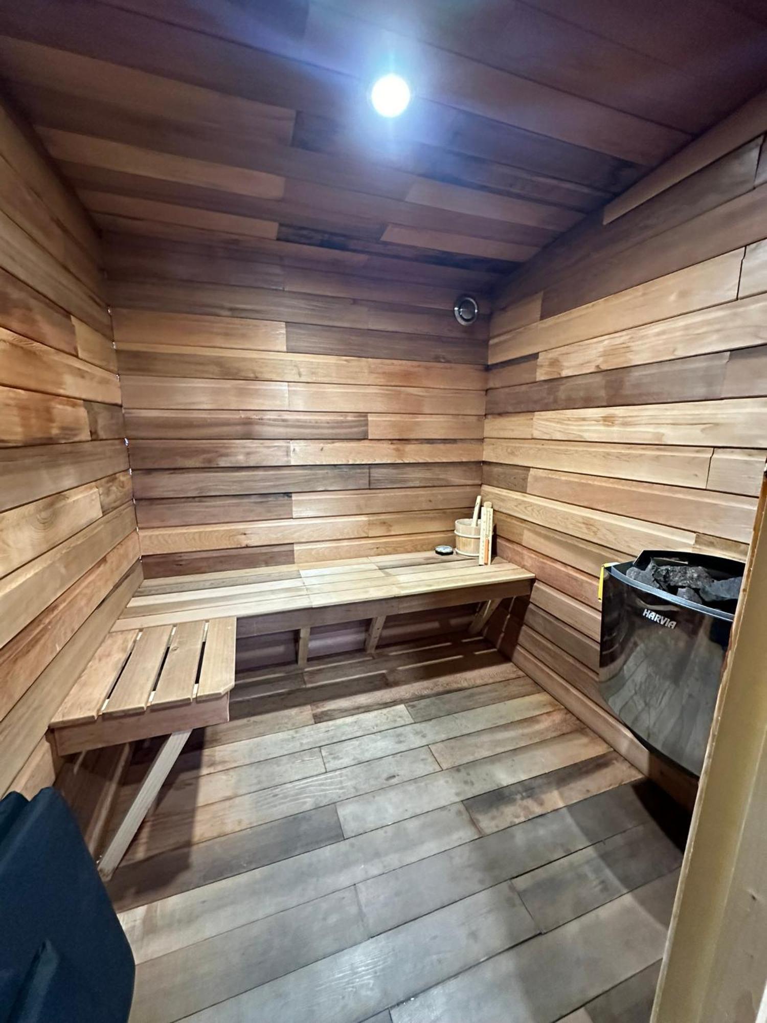The Secret Garden - Hot Tub North Coast Stay Garvagh Exterior photo
