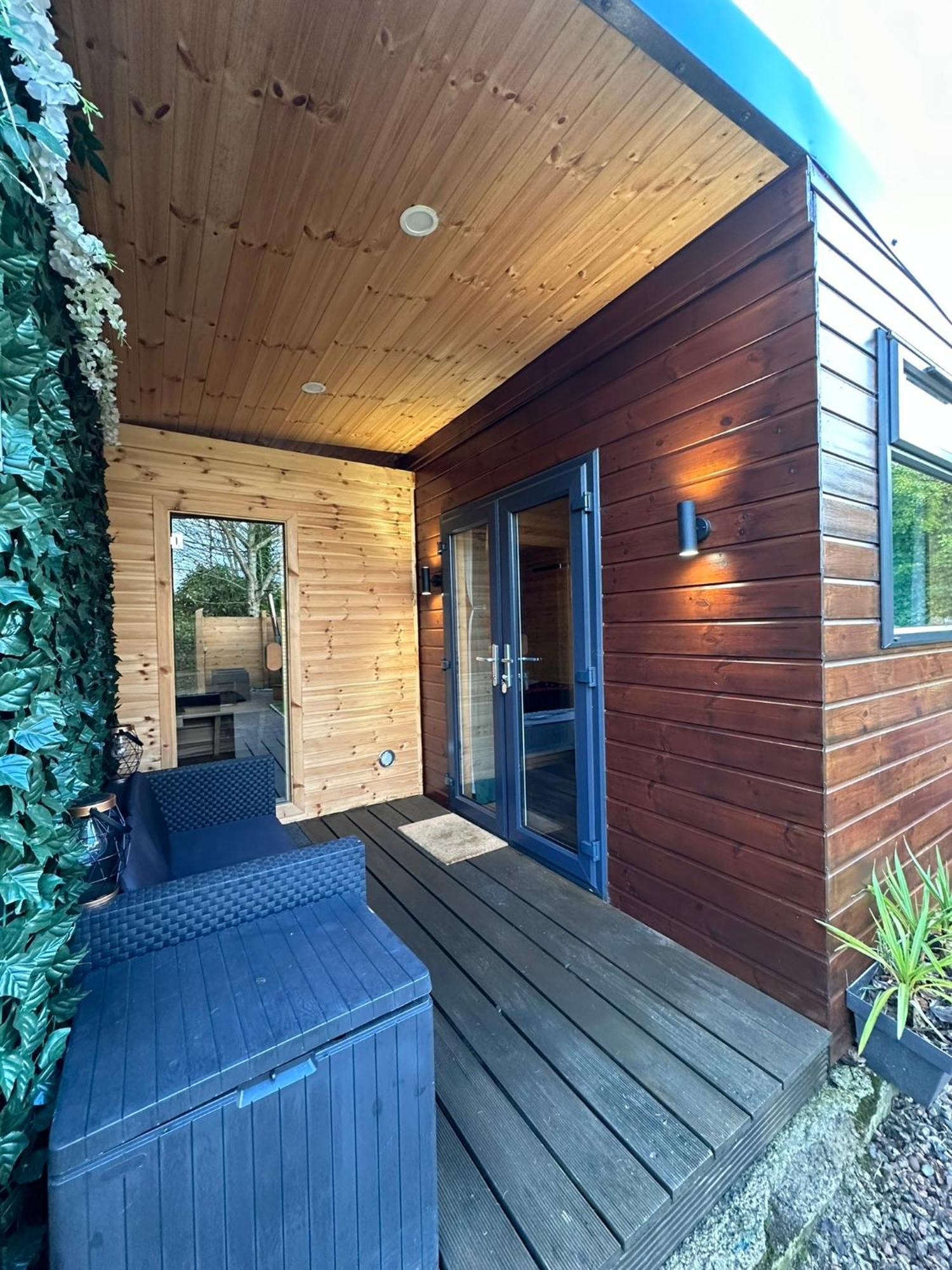 The Secret Garden - Hot Tub North Coast Stay Garvagh Exterior photo